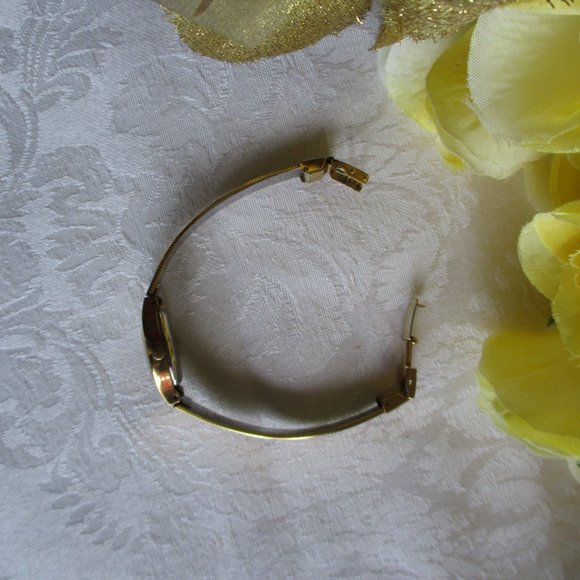 PULSAR QUARTZ GOLD WATCH – VINTAGE - Picture 5 of 15